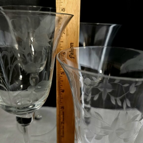 Mismatched Wine Glassware Collection set/4 vintage etched mixed cocktail glasses - Picture 10 of 10